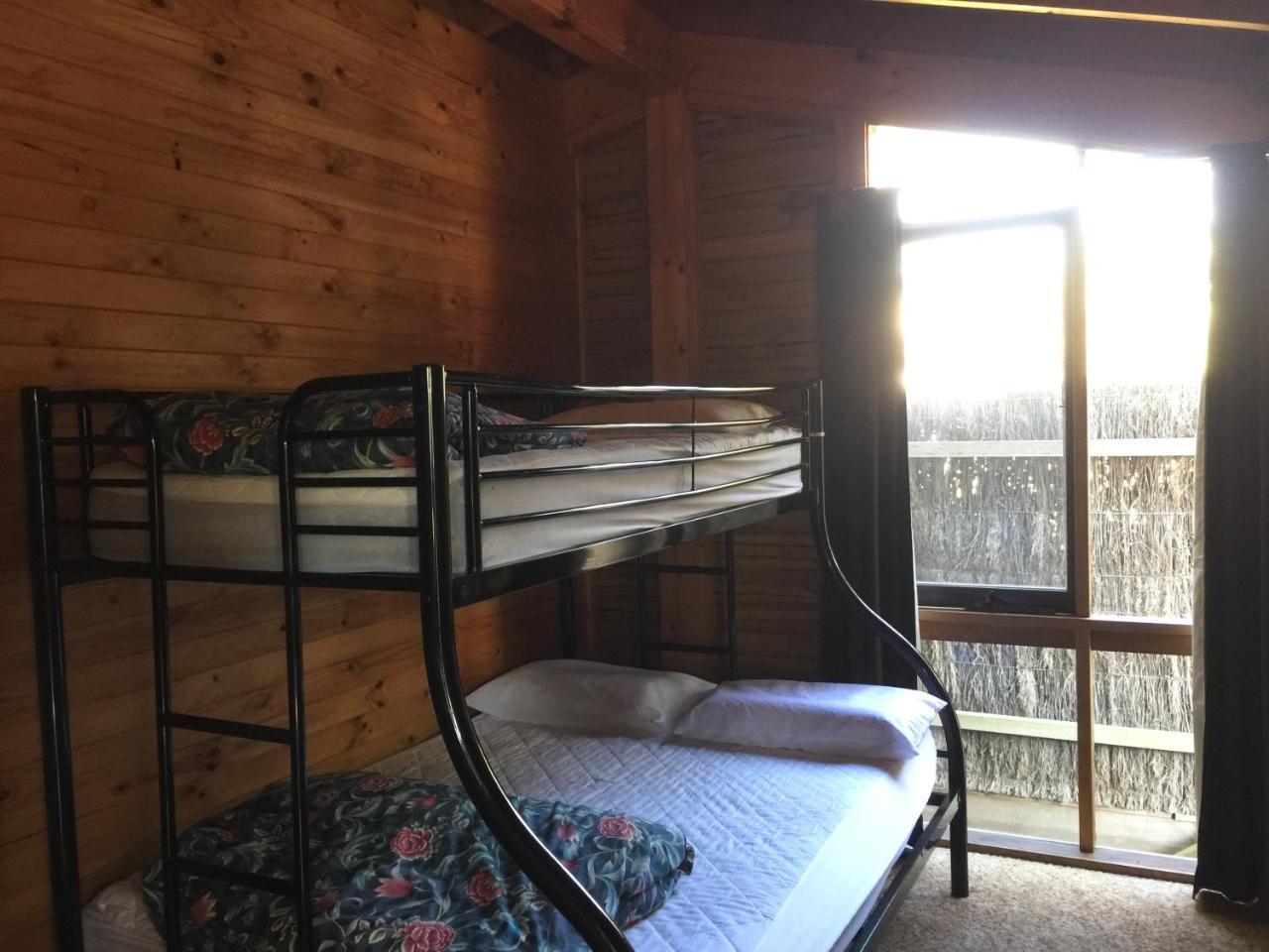 Bayplay Beach Cottage - Pet Friendly Куинсклиф Экстерьер фото
